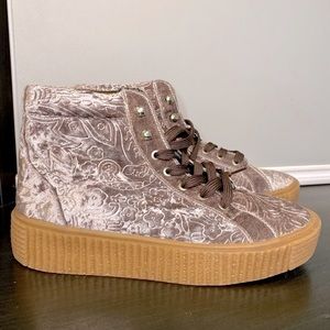 ⭐️Qupid⭐️  NWT Purple Velvet Embossed High Top Sneakers